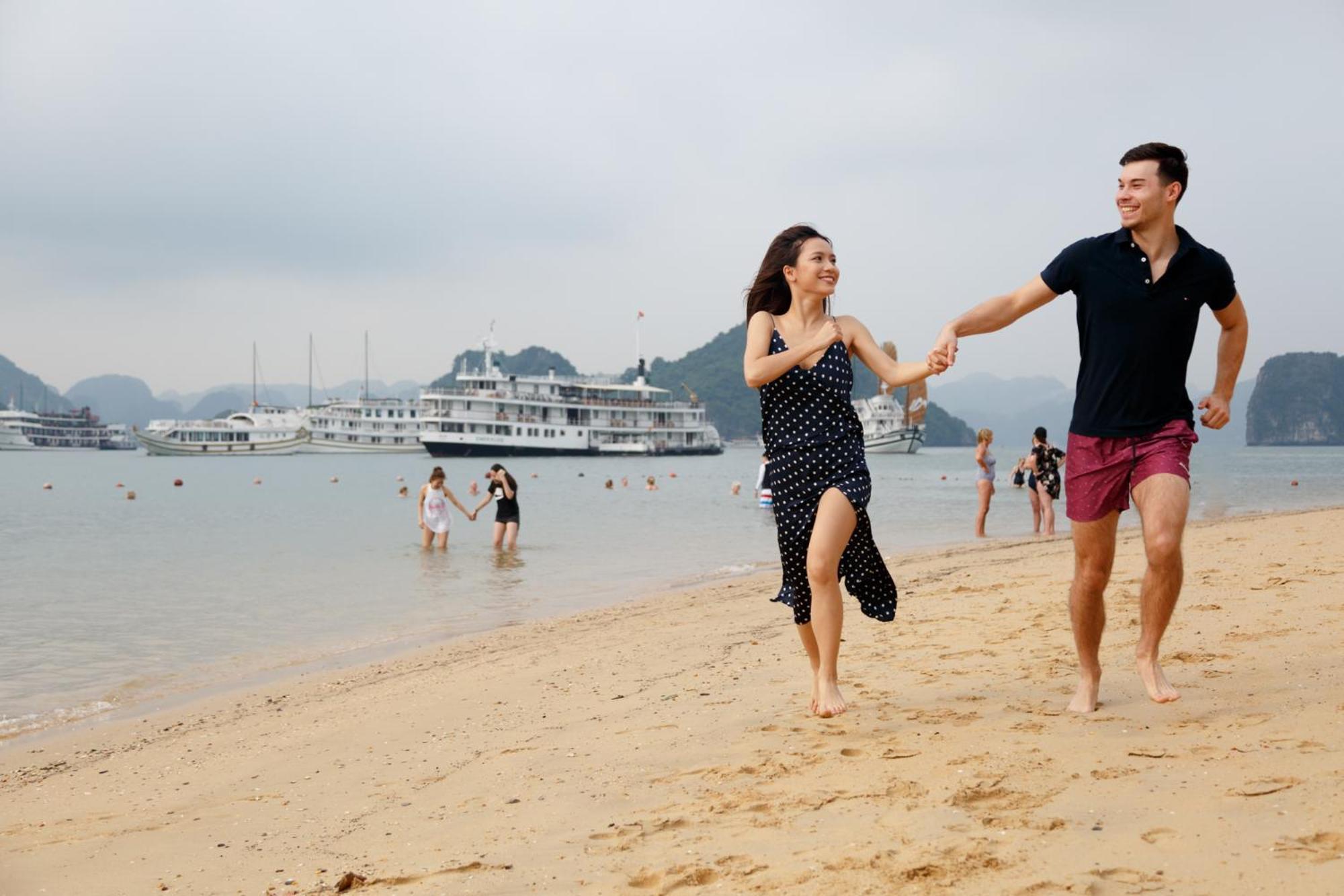 Emeraude Classic Cruises ฮาลอง ภายนอก รูปภาพ
