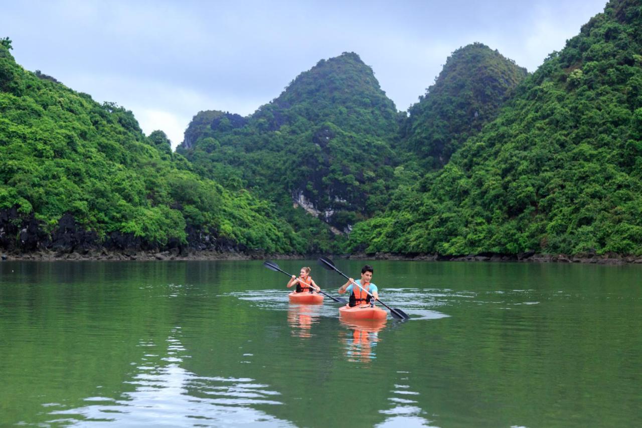 Emeraude Classic Cruises ฮาลอง ภายนอก รูปภาพ